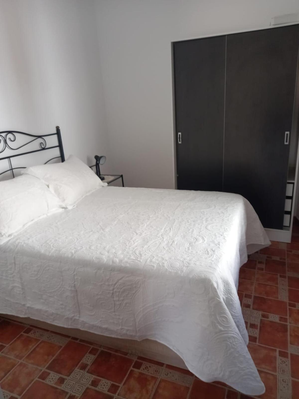 הוילה אלמריה Casa Emilia מראה חיצוני תמונה